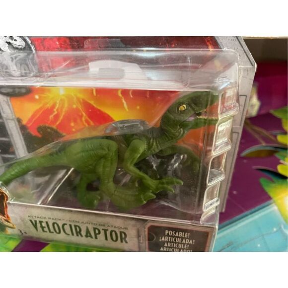 Jurassic World Fallen Kingdom Attack Pack DINOSAUR VELOCIRAPTOR NEW NIB - Picture 2 of 4